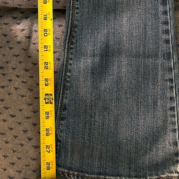 American Eagle -new without tags- low rise waist size 2 short. - Picture 5 of 5